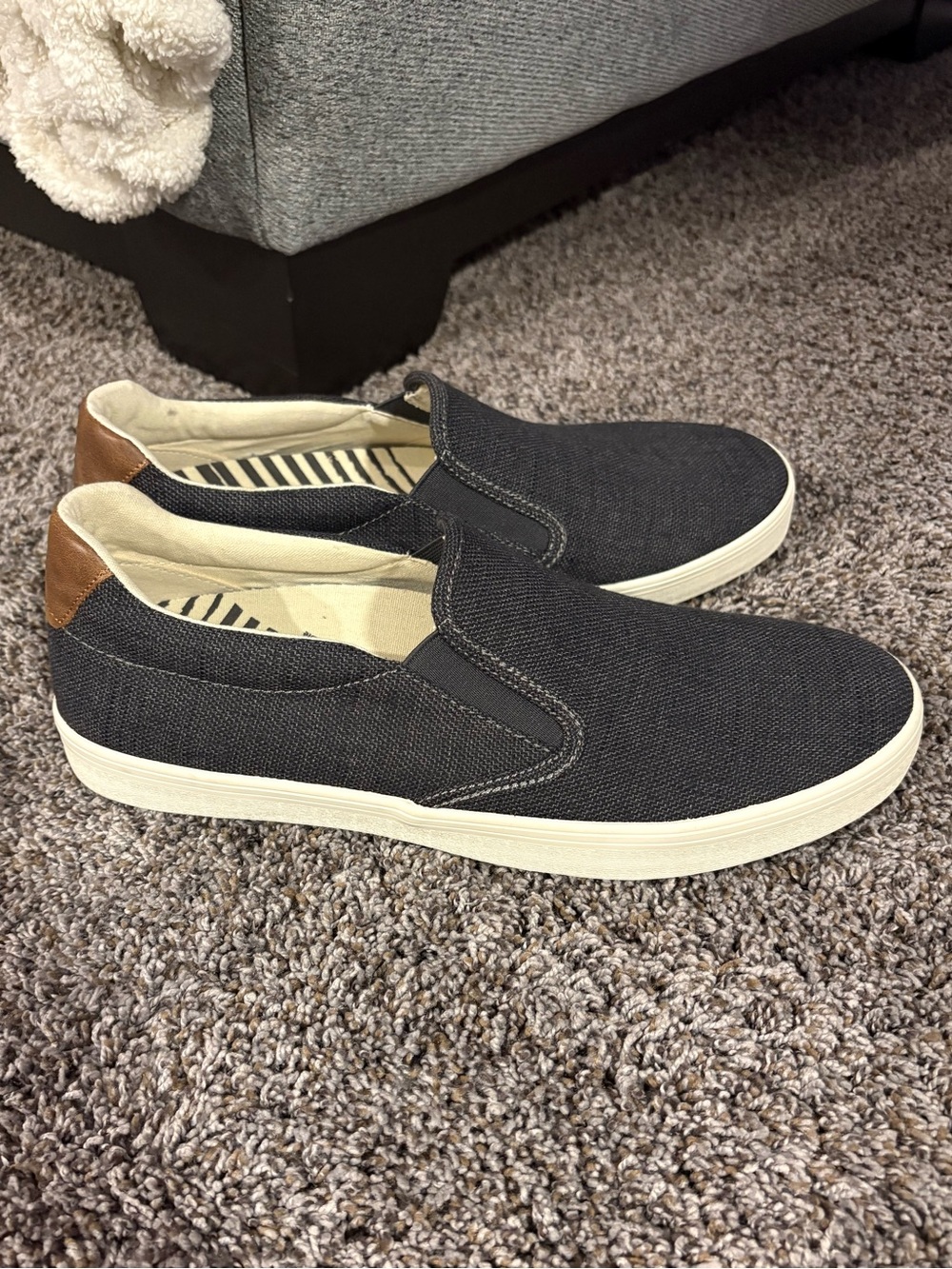 Taos Men’s Hutch Slip On Sneakers (11)